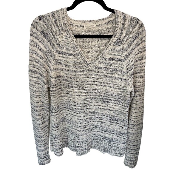 Eileen Fisher‎ Open Knit V-Neck Sweater Size Medium - Picture 1 of 4